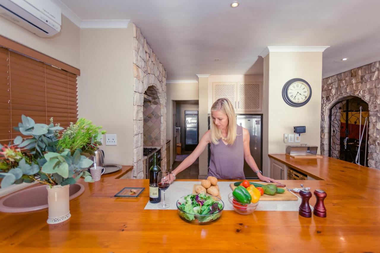 Whale Waters Self Catering Gansbaai Daire De Kelders Dış mekan fotoğraf
