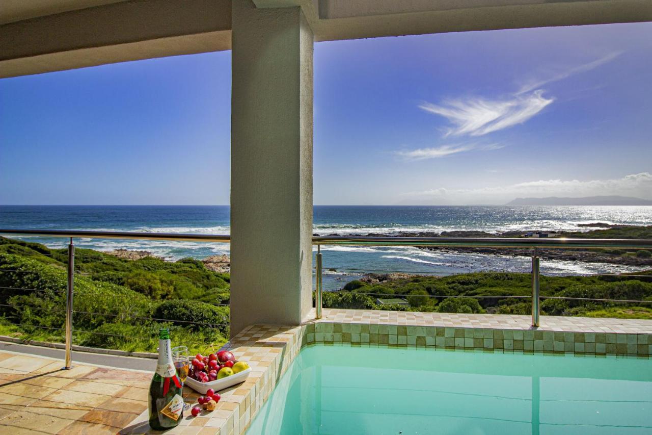 Whale Waters Self Catering Gansbaai Daire De Kelders Dış mekan fotoğraf
